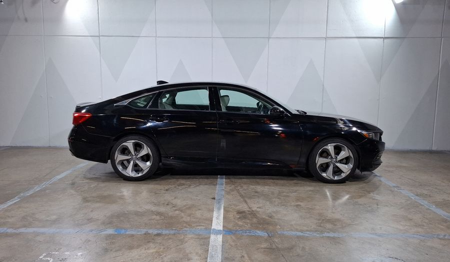 Honda Accord 2.0 TOURING AUTO Sedan 2018