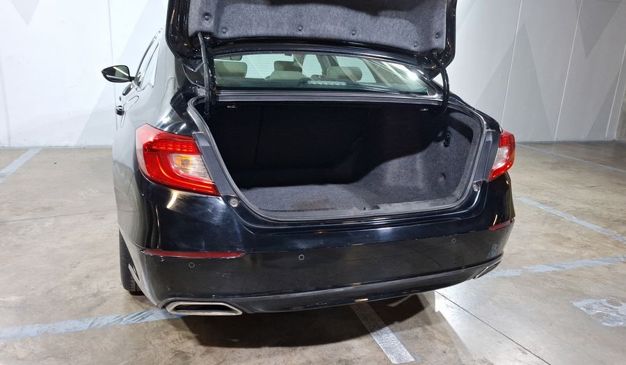Honda Accord 2.0 TOURING AUTO Sedan 2018