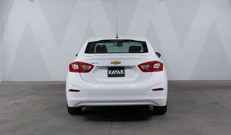 Chevrolet Cruze 1.4 LS A TURBO MT Sedan 2017