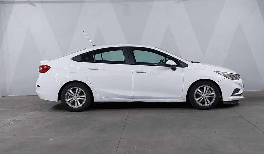 Chevrolet Cruze 1.4 LS A TURBO MT Sedan 2017