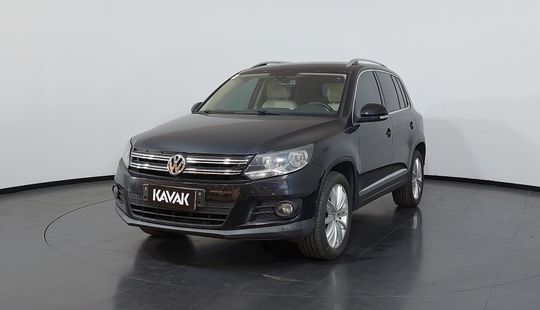 Volkswagen • Tiguan