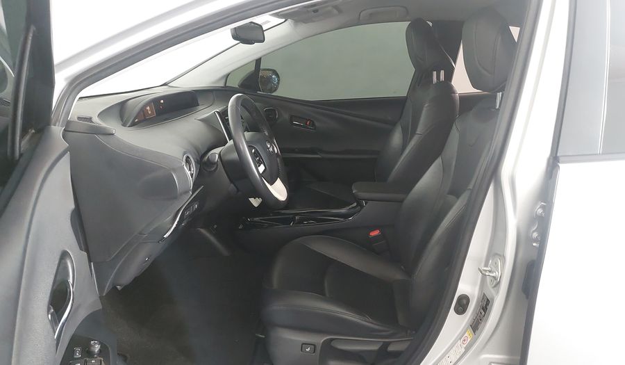 Toyota Prius HIBRIDO Sedan 2018