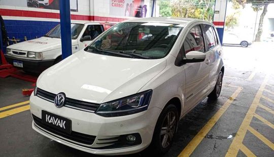 Volkswagen • Fox
