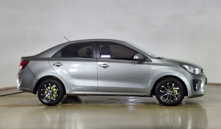 Kia Soluto 1.4 LX Sedan 2021