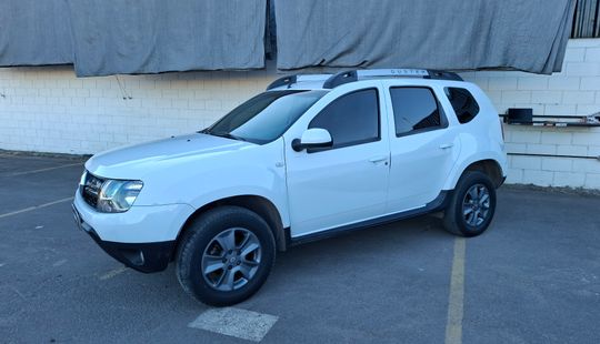 Renault • Duster