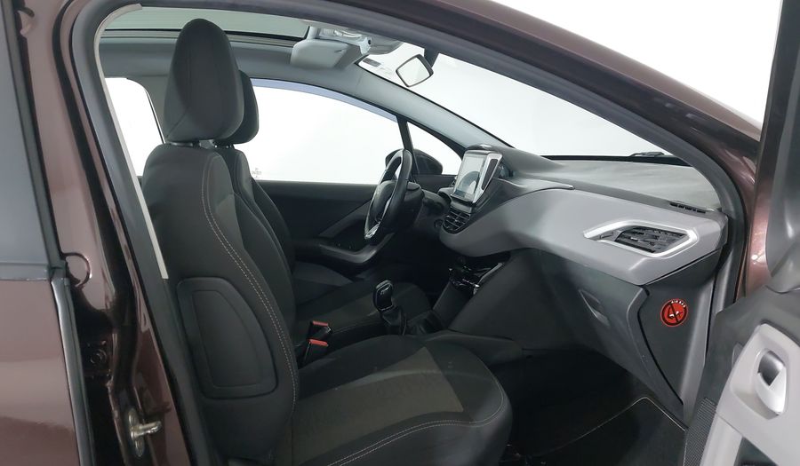 Peugeot 208 ALLURE Hatchback 2018