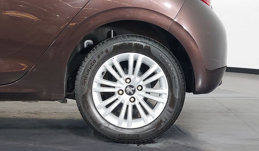 Peugeot 208 ALLURE Hatchback 2018