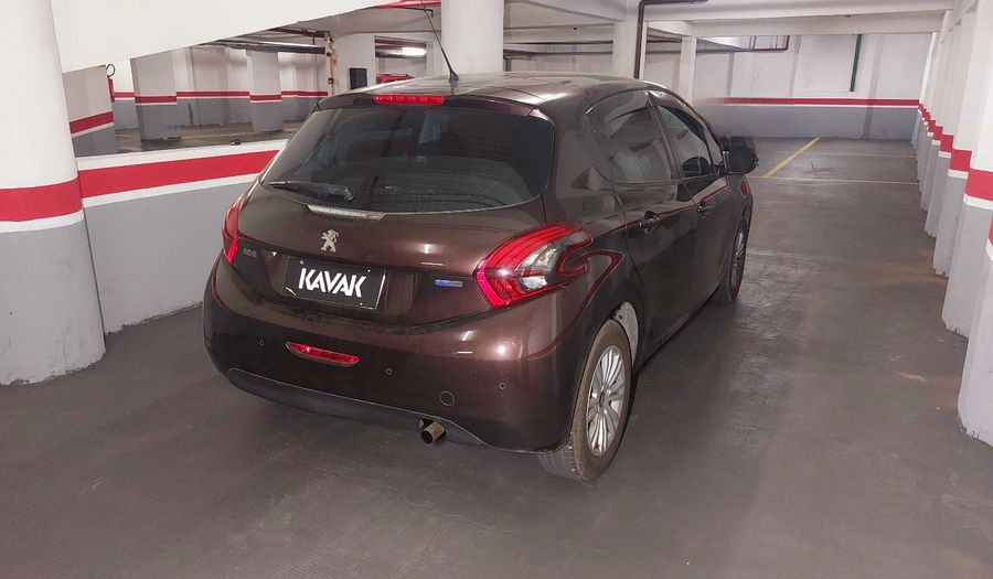 Peugeot 208 ALLURE Hatchback 2018