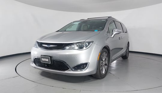 Chrysler • Pacifica