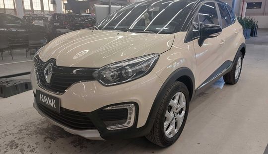 Renault • Captur