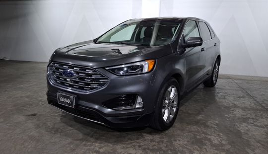 Ford • Edge