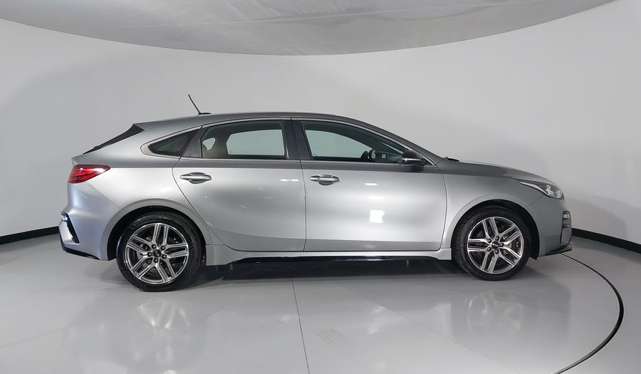 Kia Forte 2.0 GT LINE Hatchback 2021
