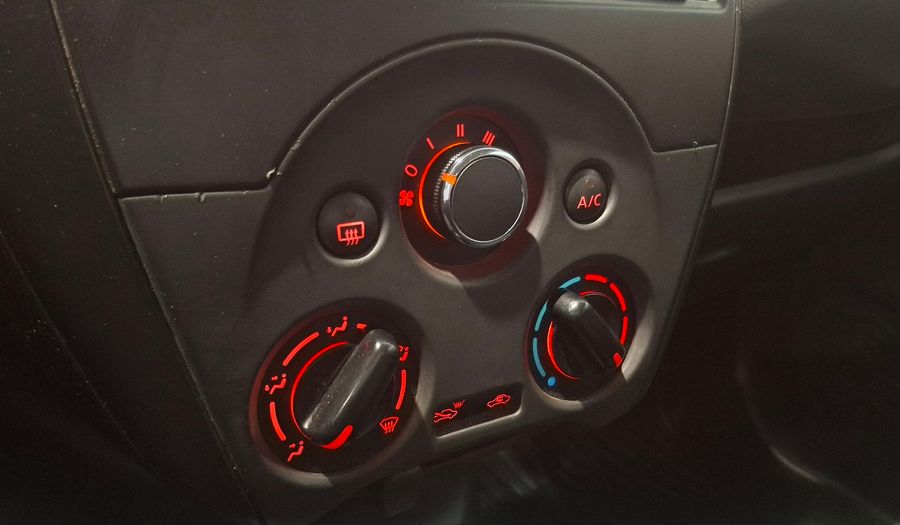 Nissan Versa 1.6 DRIVE Sedan 2020