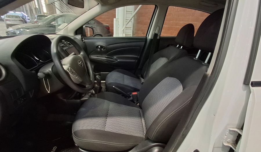 Nissan Versa 1.6 DRIVE Sedan 2020