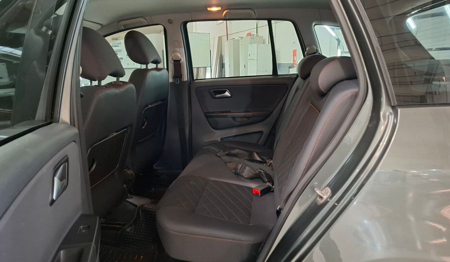 Volkswagen Suran 1.6 HIGHLINE I MOTION Wagon 2014