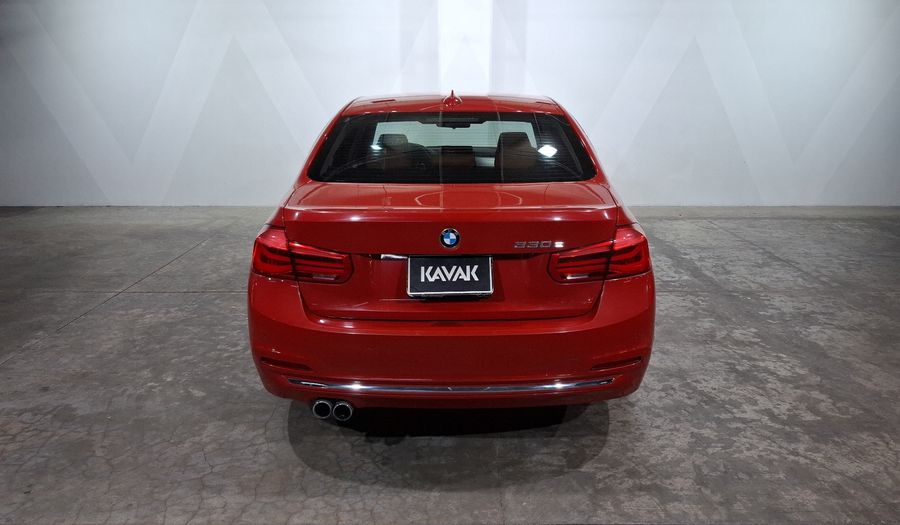 Bmw Serie 3 2.0 330E A LUXURY LINE AUTO Sedan 2017