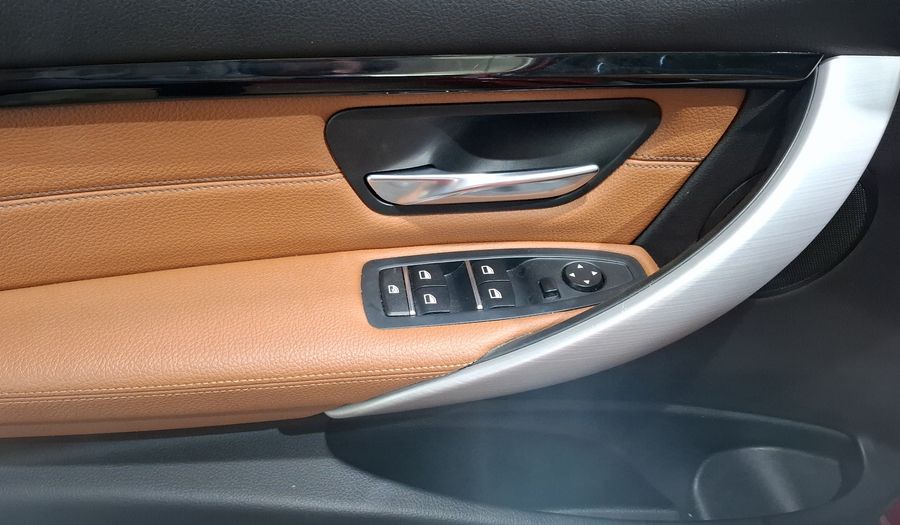 Bmw Serie 3 2.0 330E A LUXURY LINE AUTO Sedan 2017