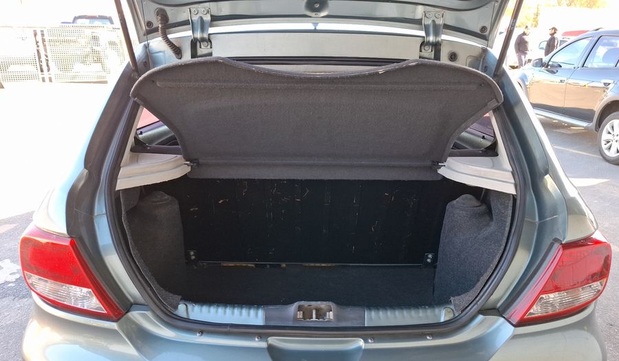 Volkswagen Gol Trend 1.6 PACK I PLUS Hatchback 2012