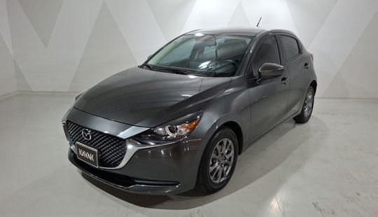 Mazda • Mazda 2