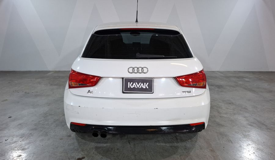 Audi A1 1.4 TFSI COOL S TRONIC Hatchback 2016