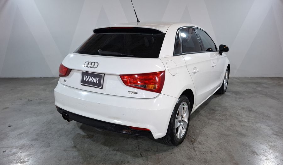 Audi A1 1.4 TFSI COOL S TRONIC Hatchback 2016