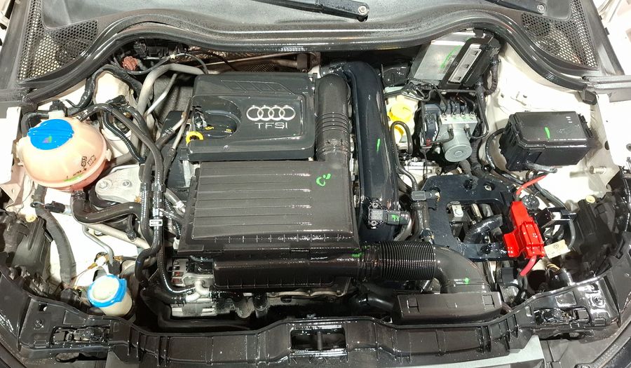 Audi A1 1.4 TFSI COOL S TRONIC Hatchback 2016