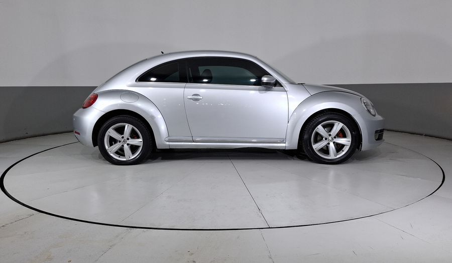 Volkswagen Beetle 2.5 SPORT TIPTRONIC Hatchback 2016