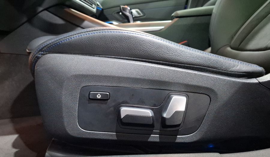 Bmw Serie 3 2.0 330E PHEV AUTO Sedan 2022