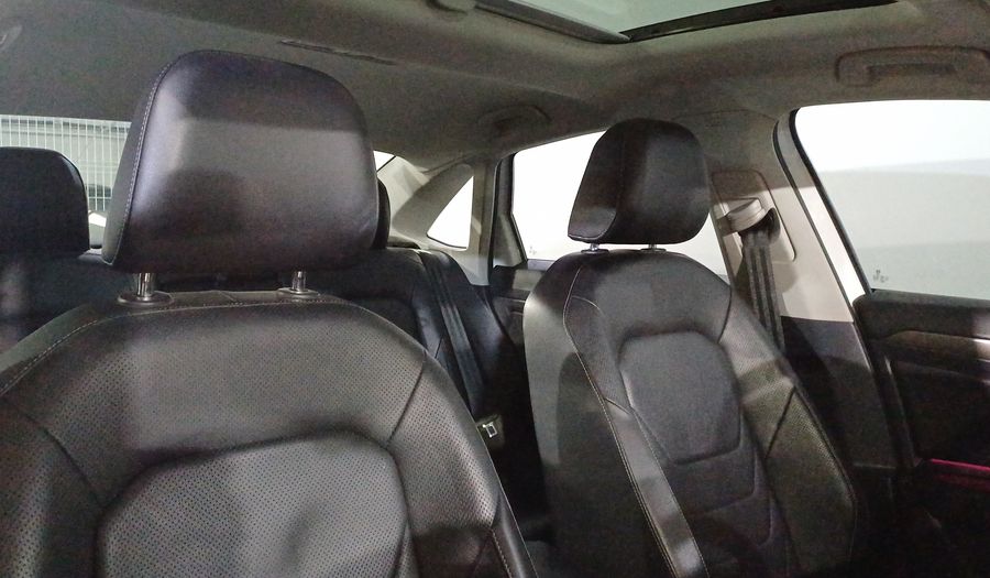 Volkswagen Jetta 1.4 HIGHLINE AUTO Sedan 2019