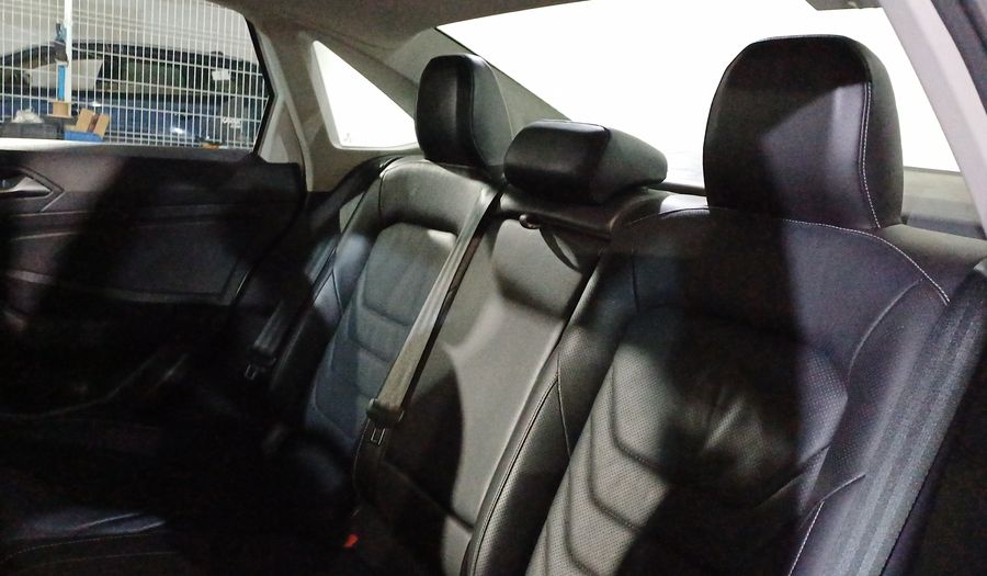 Volkswagen Jetta 1.4 HIGHLINE AUTO Sedan 2019