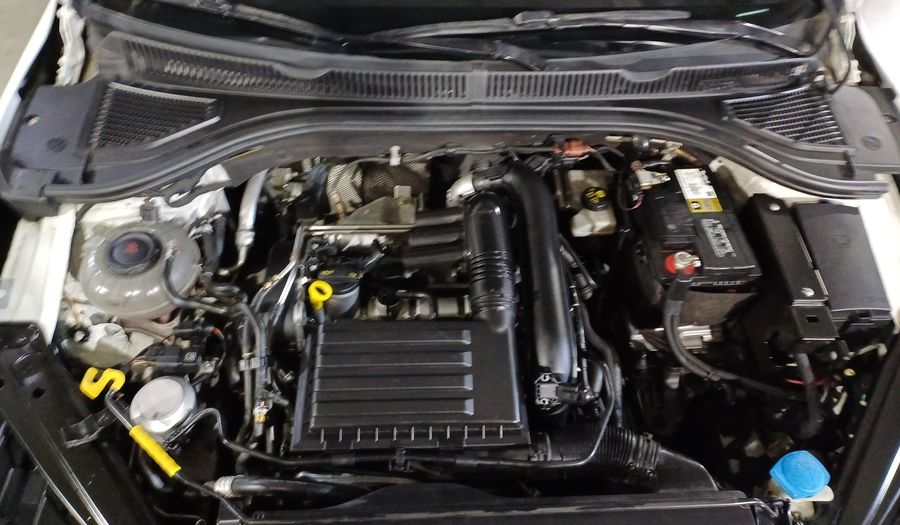 Volkswagen Jetta 1.4 HIGHLINE AUTO Sedan 2019