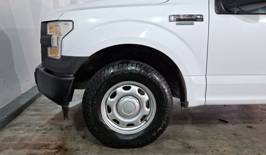 Ford F-150 3.5 XL CREW CAB 4X2 V6 AUTO Pickup 2017