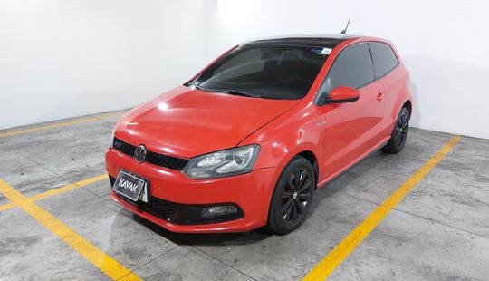 Volkswagen • Polo