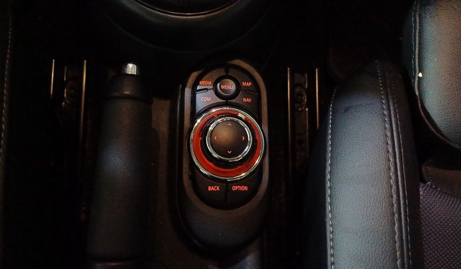 Mini Cooper S 2.0 COOPER CLASSIC DCT Hatchback 2022