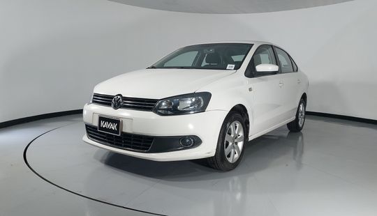 Volkswagen • Vento
