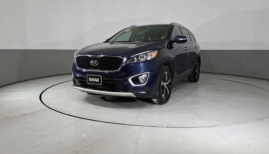 Kia • Sorento