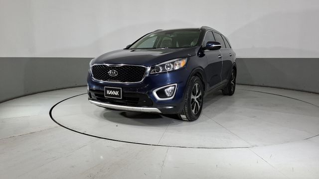 Kia • Sorento