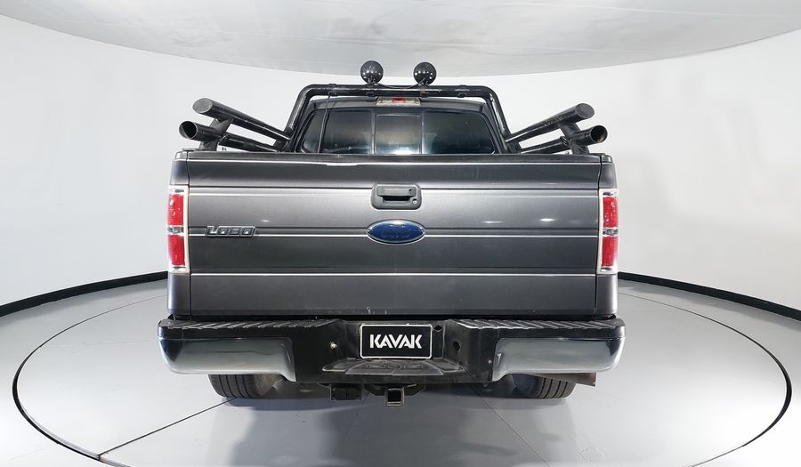Ford Lobo 4.6 3V LOBO SUPER CAB 4X2 TA Pickup 2010