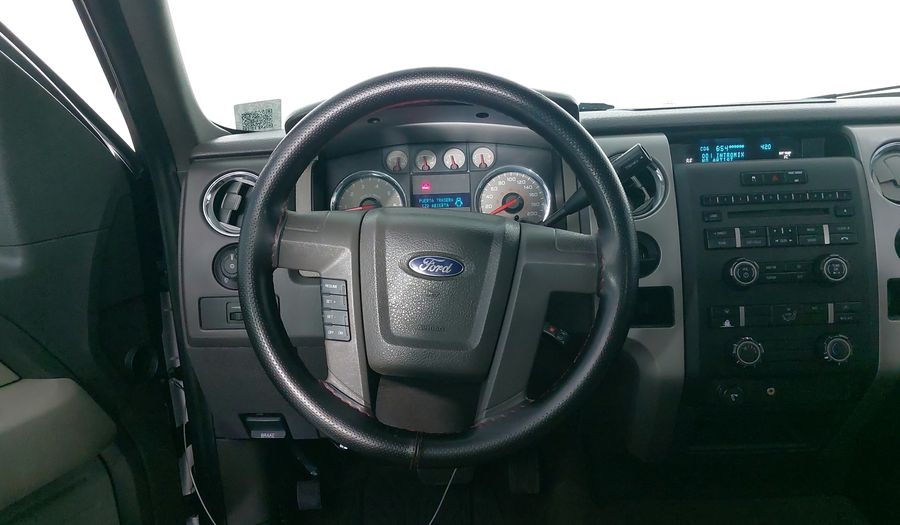 Ford Lobo 4.6 3V LOBO SUPER CAB 4X2 TA Pickup 2010