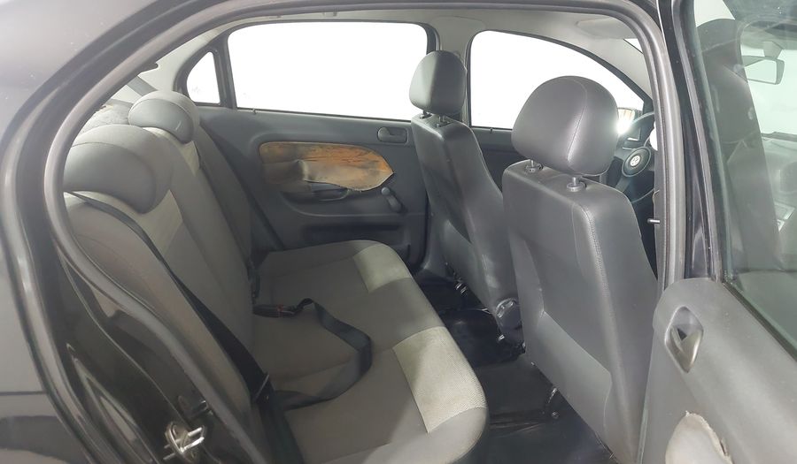 Volkswagen Voyage MI CITY MT Sedan 2010
