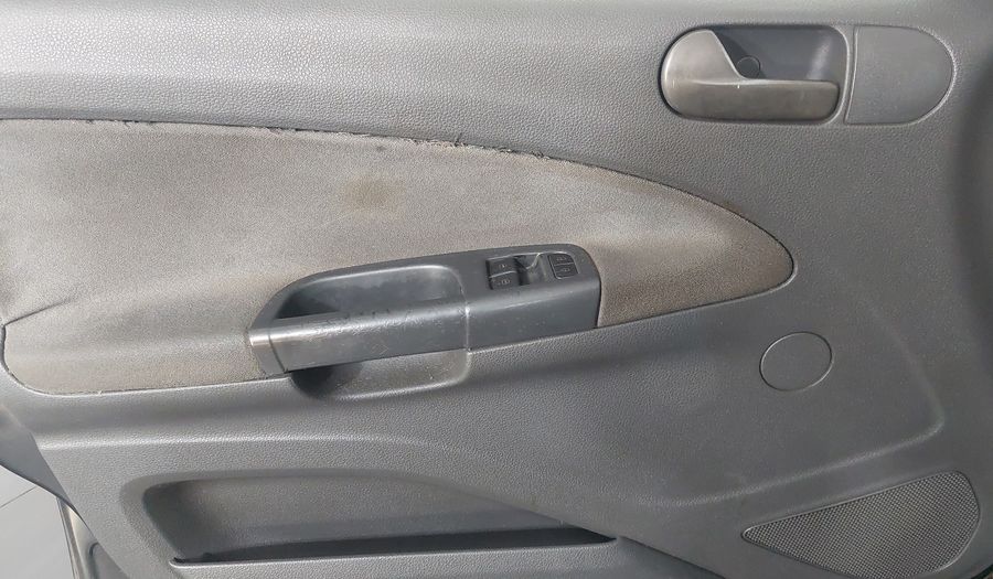 Volkswagen Voyage MI CITY MT Sedan 2010
