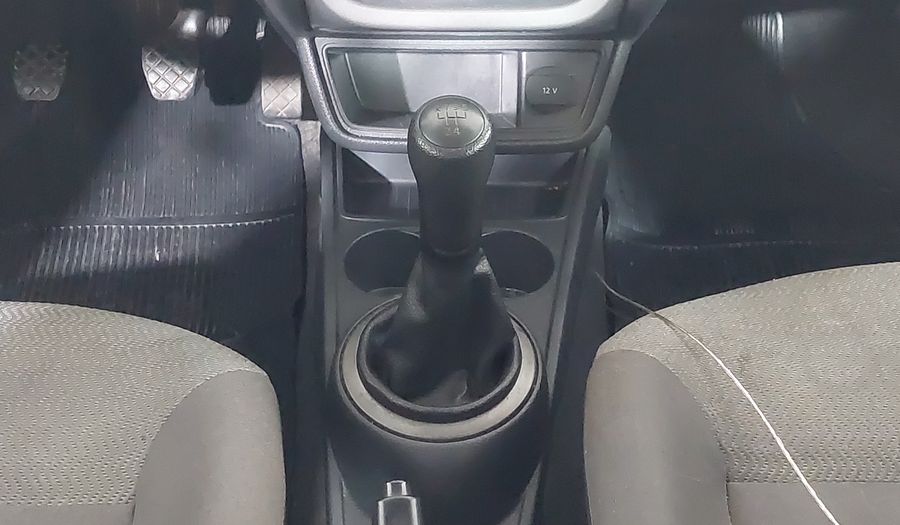Volkswagen Voyage MI CITY MT Sedan 2010