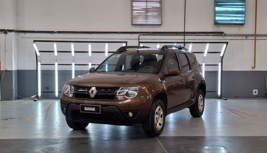 Renault • Duster