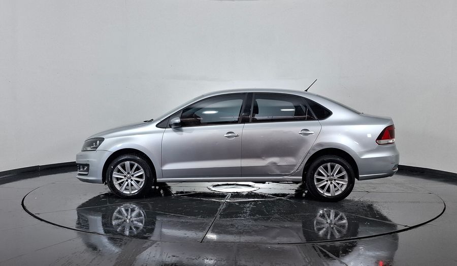 Volkswagen Polo 1.6 COMFORTLINE TIPTRONIC Sedan 2016