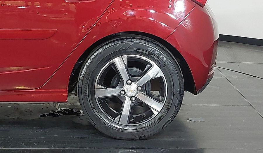 Chevrolet Onix MPFI LTZ Hatchback 2017