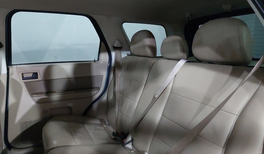 Ford Escape 2.5 XLT PIEL I4 AT Suv 2011