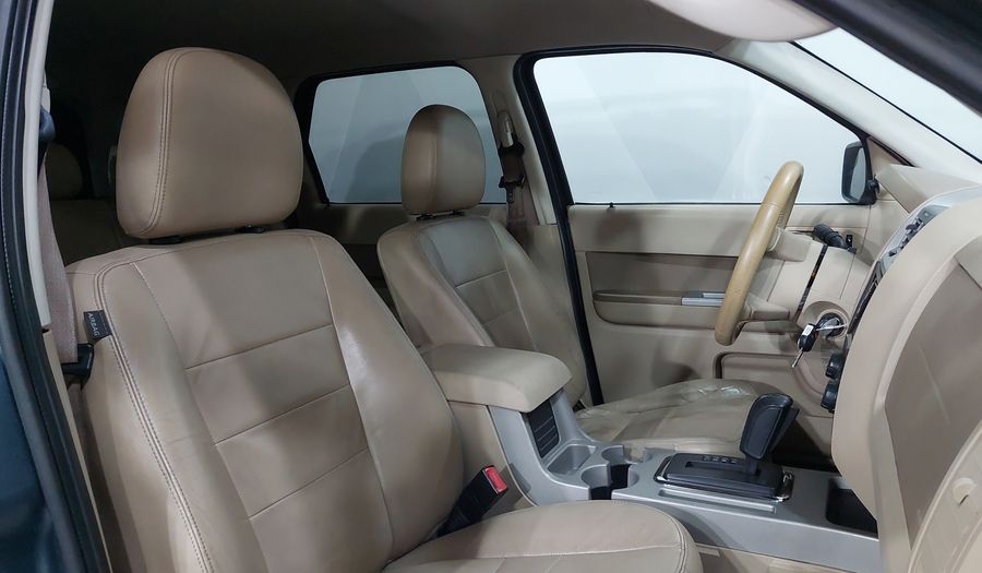 Ford Escape 2.5 XLT PIEL I4 AT Suv 2011