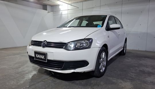 Volkswagen • Vento
