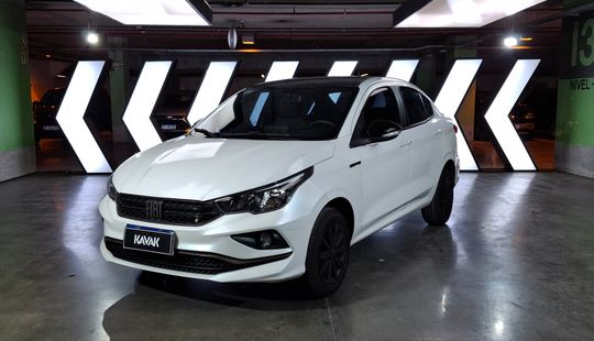 Fiat • Cronos