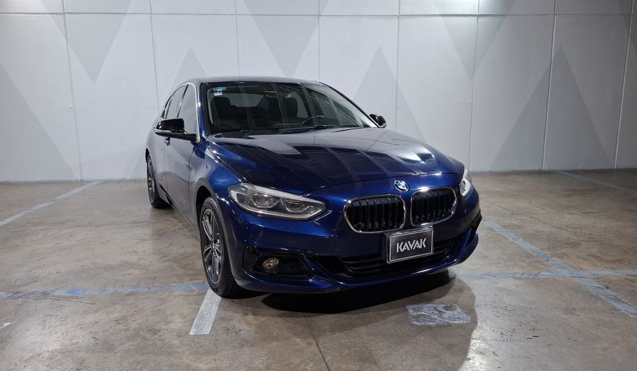 Bmw Serie 1 2.0 120IA SPORT LINE AUTO Sedan 2019